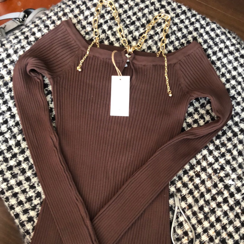 Moon River - Brown form fitting off shoulder sweater - gold adjustable NWT
